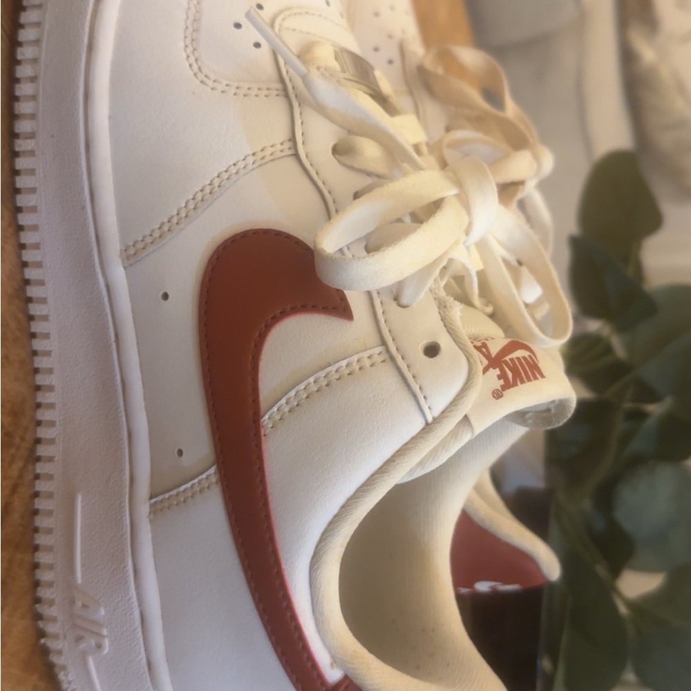 Nike White and Red Sneakers Iconic Design